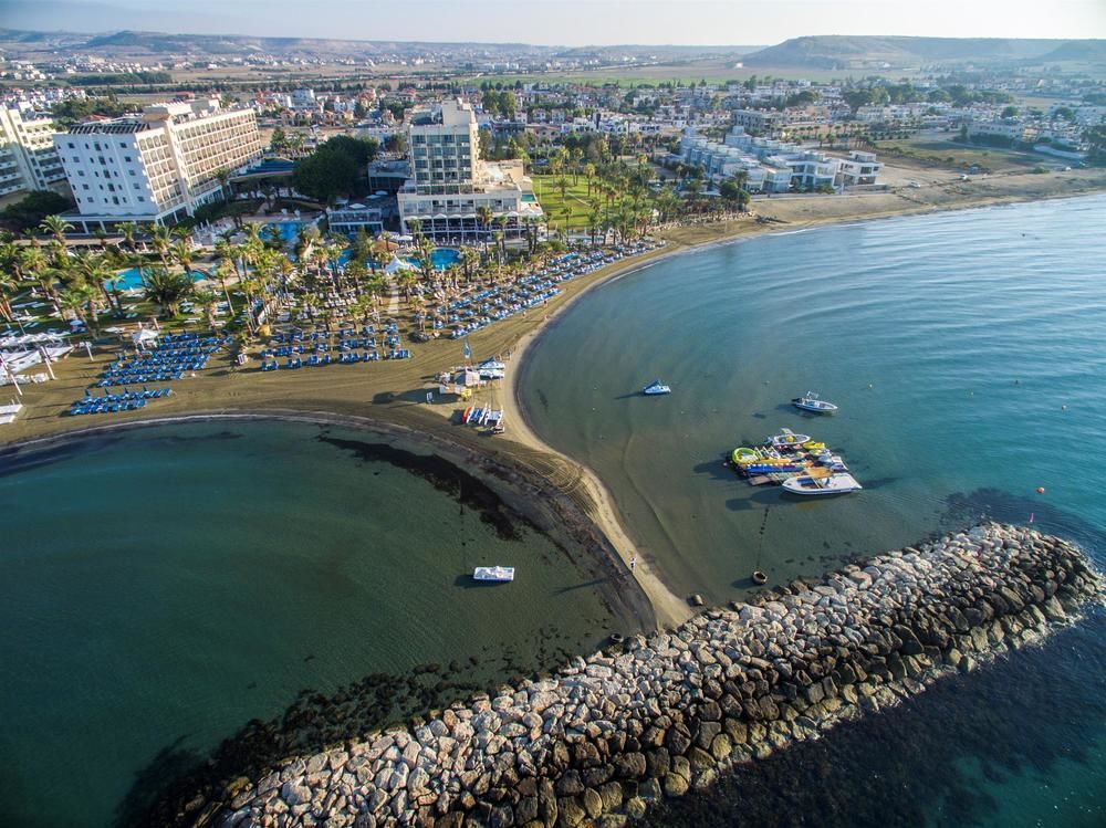 Golden Bay Beach Hotel Larnaca Eksteriør billede